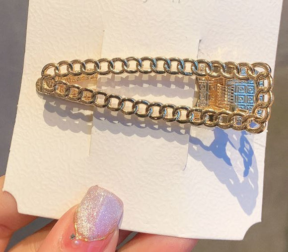 H692 Gold Chain Link Triangle Hair Clip - Iris Fashion Jewelry