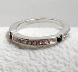 R516 Silver Black Gem Rhinestone Band Ring - Iris Fashion Jewelry