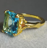 R93 Gold Blue Square Gemstone Ring - Iris Fashion Jewelry