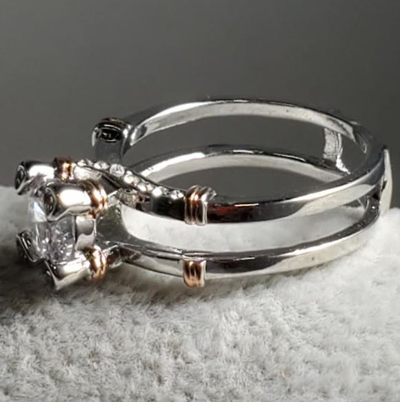 R47 Silver Rose Gold Accent Rhinestone Ring - Iris Fashion Jewelry