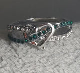 R624 Silver Heart Green Rhinestone Ring - Iris Fashion Jewelry