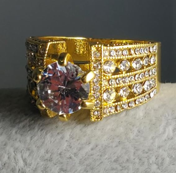 R134 Gold Gemstone Multi Rhinestones Ring - Iris Fashion Jewelry