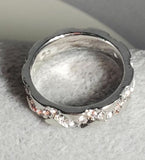 R97 Silver Zigzag Rhinestone Band Ring - Iris Fashion Jewelry