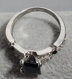 R736 Silver Black Gemstone Rhinestone Ring - Iris Fashion Jewelry