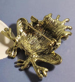 F26 Gold Green Frog with Crown Fashion Pin - Iris Fashion Jewelry