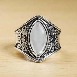 R184 Silver Moonstone Gemstone Ring - Iris Fashion Jewelry